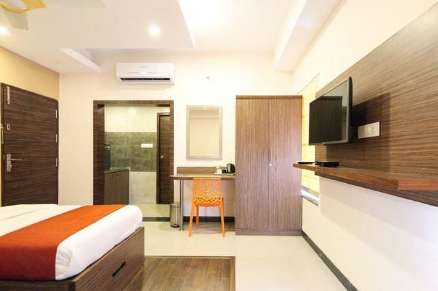 Hotel Orangeinn Omr Perungudi เชนไน ภายนอก รูปภาพ